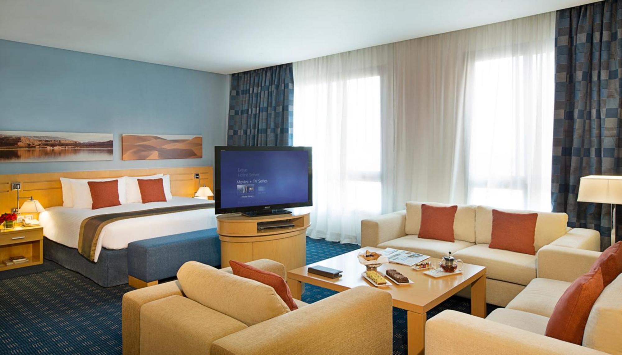 City Seasons Hotel & Suites Muskat Bagian luar foto