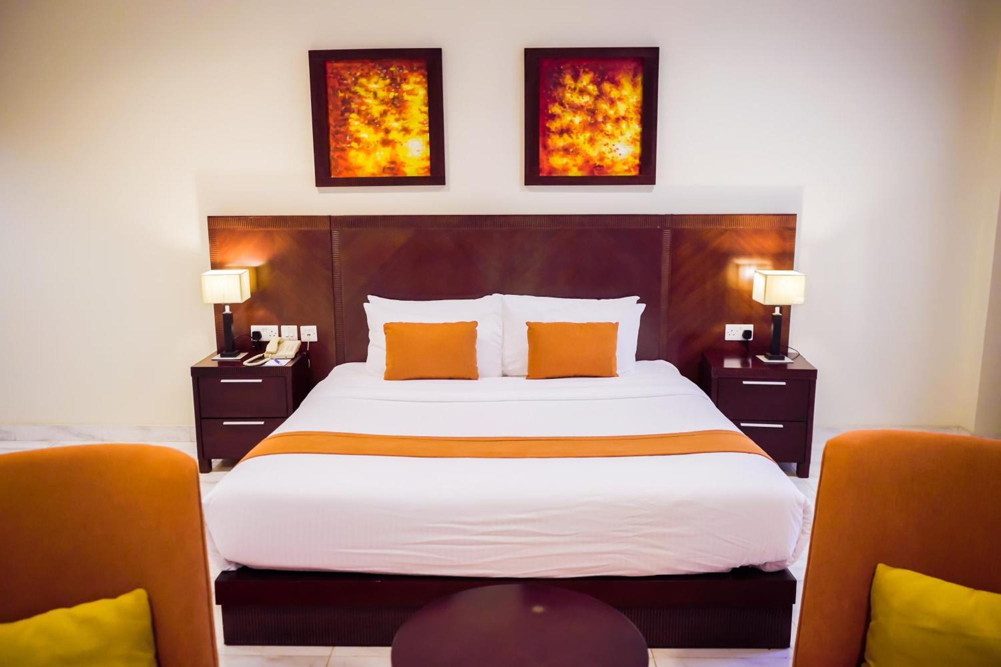 City Seasons Hotel & Suites Muskat Ruang foto