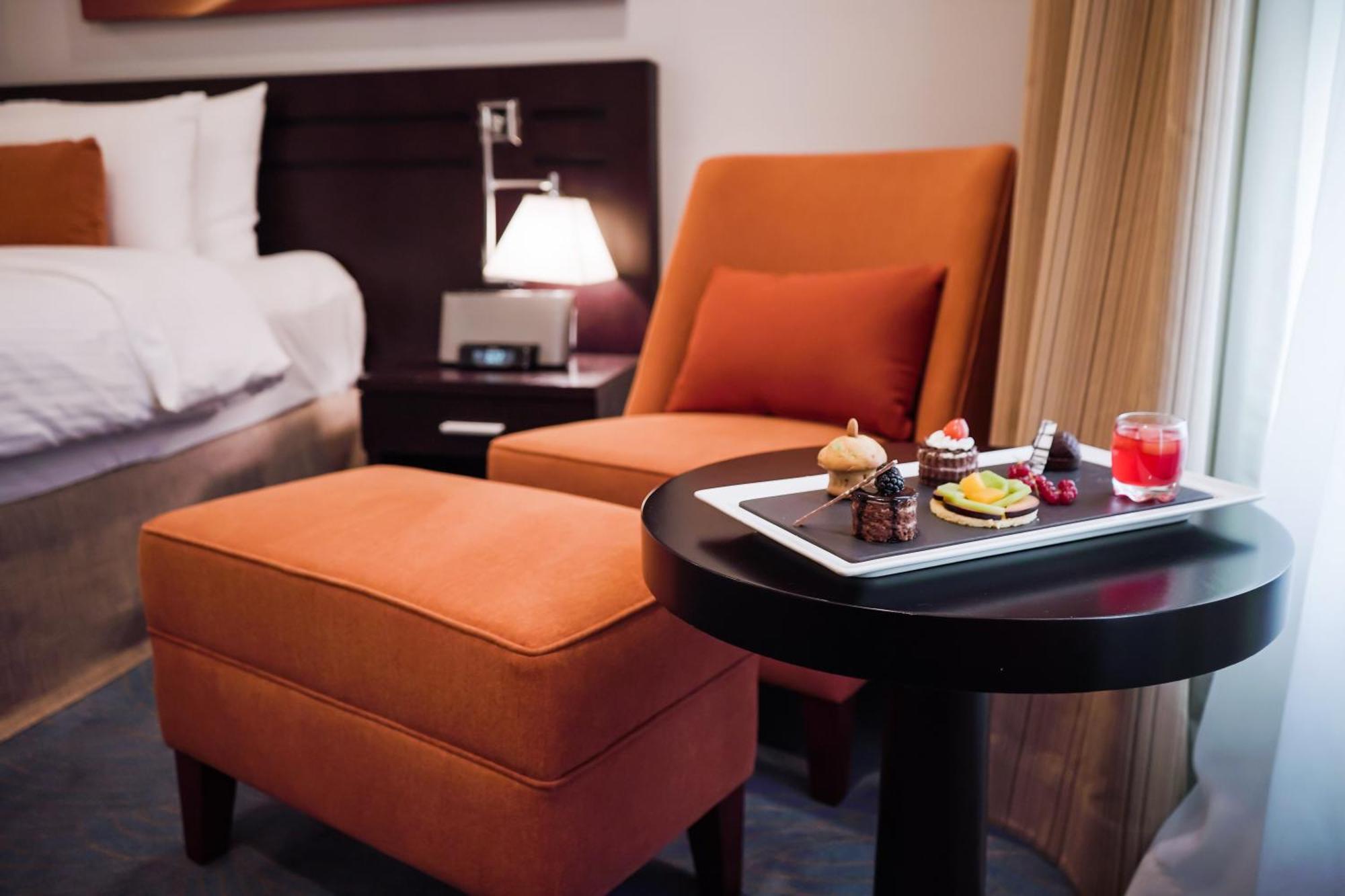 City Seasons Hotel & Suites Muskat Ruang foto